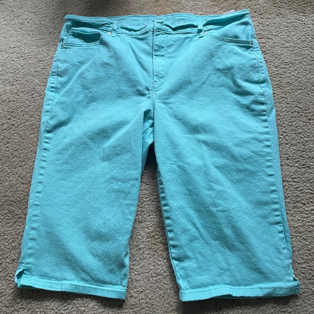 Gloria Vanderbilt Aqua Denim Bermuda Shorts